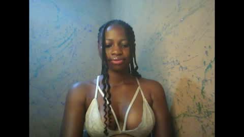 juicypiexx online show from 11-12-25, 03:56