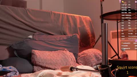 Julcy online show from 04-26-26, 03:26