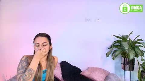 Jules and Gia online show from 03-07-26, 09:23