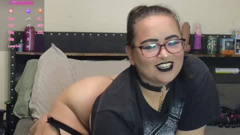 Julesss online show from 06-07-26, 07:56