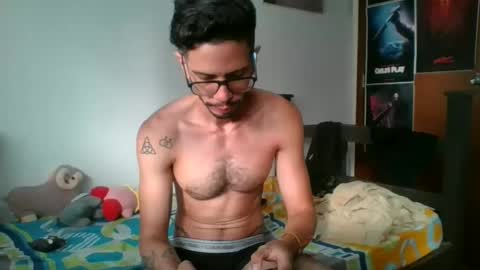 Julfigo online show from 12-27-24, 12:23