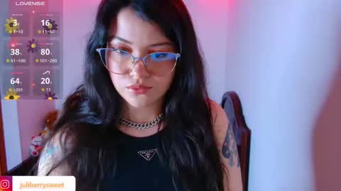 Juliana online show from 11-08-25, 09:02