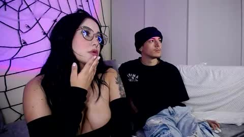 JULI  AARON online show from 10-19-25, 05:08