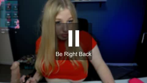 juli kisss online show from 12-23-24, 10:55