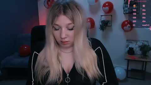 juli kisss online show from 02-24-25, 12:37