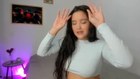 Snapshot of juli_santos_22 chatting on 07-30-26, 01:43 juli_santos_22 online show from 07-30-26, 01:43