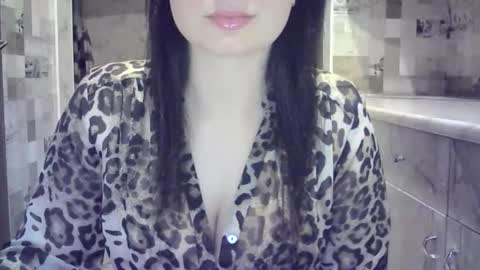 julia69009 online show from 05-26-26, 07:54