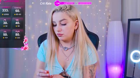 julia__bunny online show from 01-18-25, 09:34