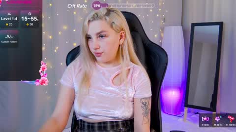 julia__bunny online show from 01-20-25, 12:25