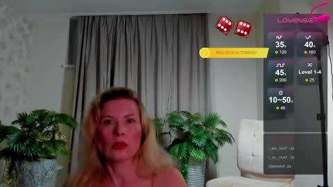 julia_giulia online show from 03-11-26, 08:59