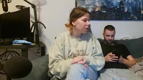 Snapshot of julia_official chatting on 02-17-25, 09:08 julia_official online show from 02-17-25, 09:08