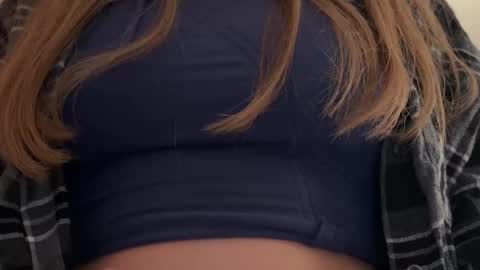 Julia R Le online show from 03-24-26, 02:05