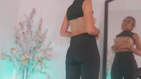 Julia Schedule 10 pm to 4  am GTM-5 online show from 03-10-25, 07:07