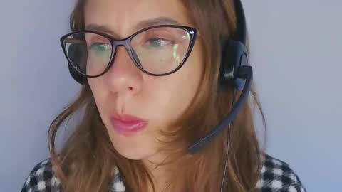 Julia Schedule 10 pm to 4  am GTM-5 online show from 11-10-25, 03:49