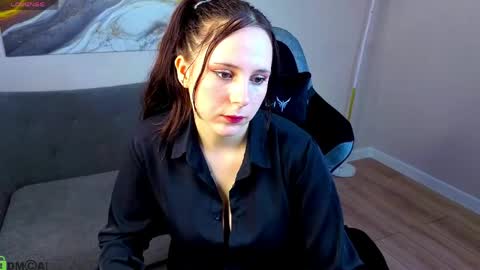 Julia Shyy online show from 05-14-26, 01:34