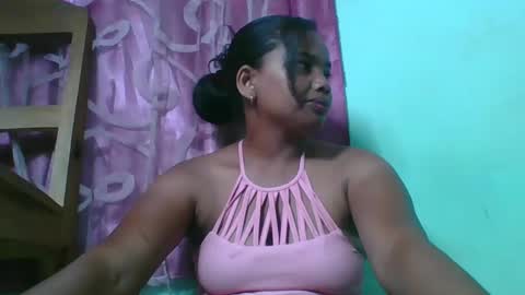 juliah02 online show from 01-29-25, 05:40