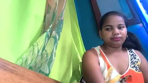 juliah02 online show from 02-04-25, 09:17