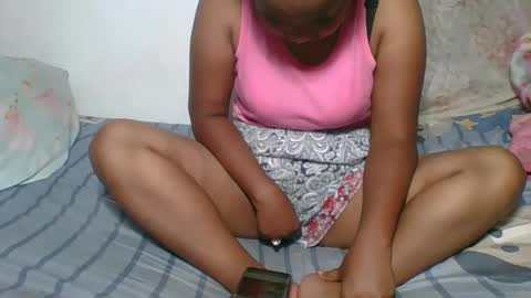 juliah02 online show from 03-08-25, 11:16