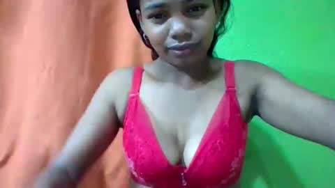 Snapshot of juliah02 chatting on 05-03-26, 03:56 juliah02 online show from 05-03-26, 03:56
