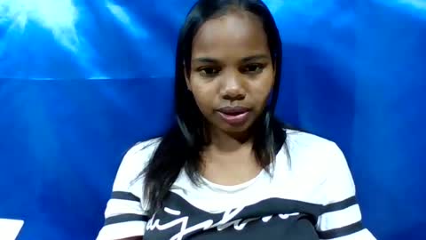Snapshot of juliah02 chatting on 06-16-26, 04:48 juliah02 online show from 06-16-26, 04:48
