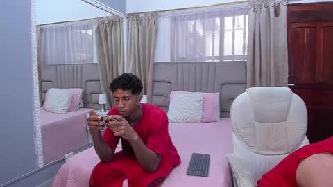 Snapshot of julian_billy chatting on 02-11-25, 05:40 julian billy online show from 02-11-25, 05:40