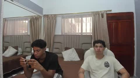 Snapshot of julian_billy chatting on 02-12-25, 05:58 julian billy online show from 02-12-25, 05:58