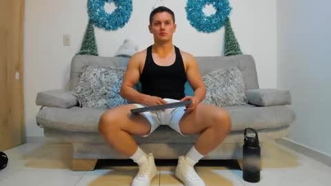 Snapshot of julian_wallace chatting on 12-31-24, 03:34 julian_wallace online show from 12-31-24, 03:34