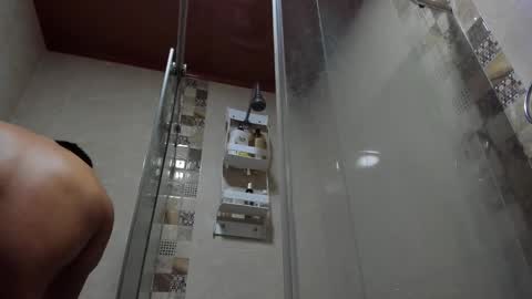 Snapshot of julian_wallace chatting on 11-01-25, 02:57 julian_wallace online show from 11-01-25, 02:57