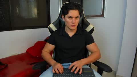 julian_wallace online show from 02-09-26, 09:19