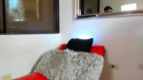 julian_wallace online show from 03-23-26, 07:40