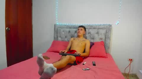 Snapshot of julian_wolf18 chatting on 02-21-26, 03:13 julian online show from 02-21-26, 03:13