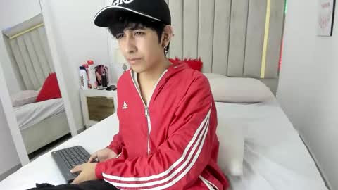 Julian online show from 01-18-26, 07:17