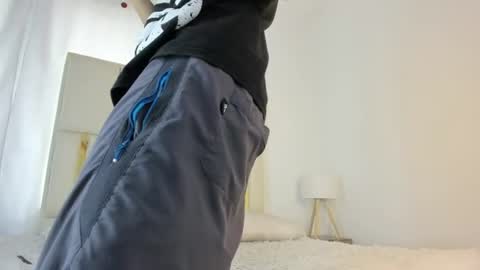 Julian online show from 07-13-26, 07:27