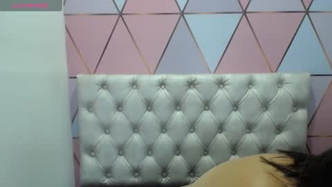 Snapshot of juliana_boobx chatting on 01-14-25, 11:20 Juli online show from 01-14-25, 11:20