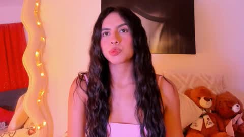 Juliana online show from 03-12-26, 04:18