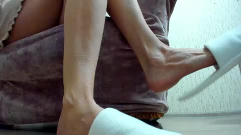 Snapshot of juliana_gonebad chatting on 02-15-25, 09:49 Julia online show from 02-15-25, 09:49