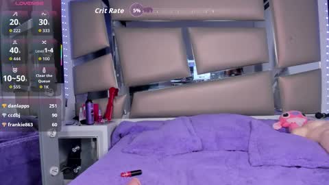 juliana_js_ online show from 09-17-25, 12:12