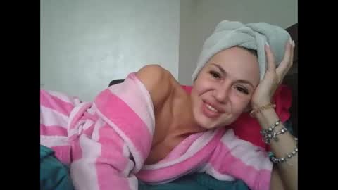 Snapshot of julianagold1 chatting on 02-05-25, 07:39 julianagold1 online show from 02-05-25, 07:39