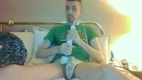 Snapshot of julianjj2001 chatting on 03-07-25, 01:09 julianjj2001 online show from 03-07-25, 01:09