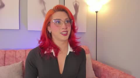 Snapshot of julianna_saenz chatting on 09-18-25, 11:45 Juliana online show from 09-18-25, 11:45