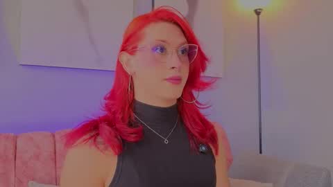 Snapshot of julianna_saenz chatting on 11-20-25, 03:56 Juliana online show from 11-20-25, 03:56