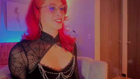 Juliana online show from 12-18-25, 11:00