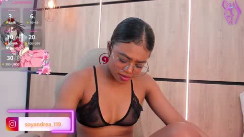 Snapshot of julianna_smith chatting on 01-11-25, 02:52 ANDREA online show from 01-11-25, 02:52