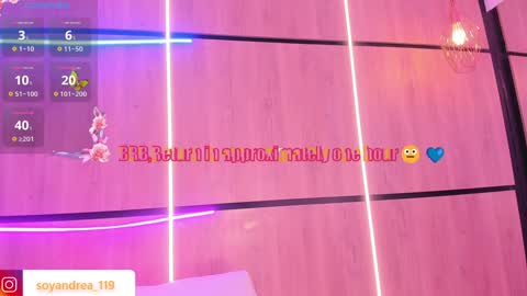 Snapshot of julianna_smith chatting on 01-25-25, 05:40 ANDREA online show from 01-25-25, 05:40