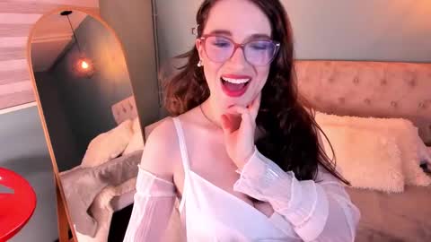 Julianne online show from 09-26-25, 04:38