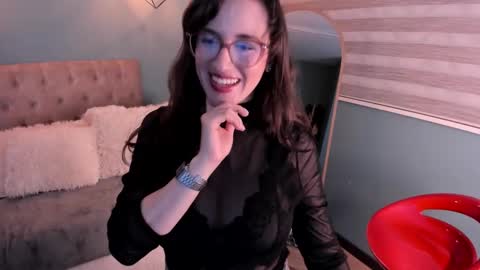 Julianne online show from 10-24-25, 04:31