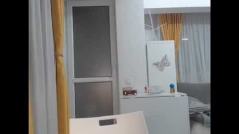 Snapshot of julianroyce chatting on 11-12-25, 07:03 JulianRoyce online show from 11-12-25, 07:03