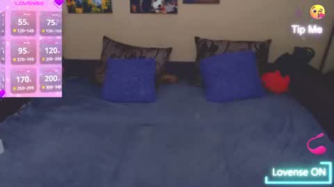 Snapshot of juliasane_ chatting on 07-06-26, 05:59 Jul online show from 07-06-26, 05:59