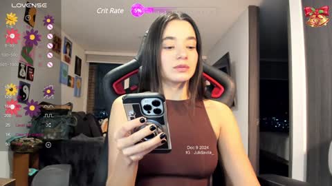 Jeimy Help me to reach 100 thumbs up online show from 12-10-24, 12:39