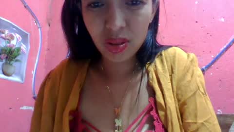 julie0612 online show from 06-19-26, 11:03